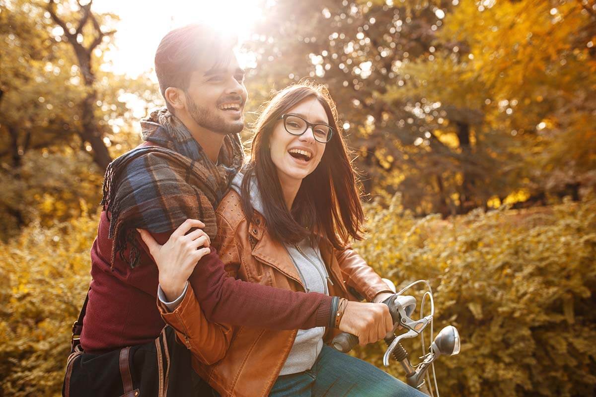 5 Couples Therapy Activities for Fall | Couples Therapy VA